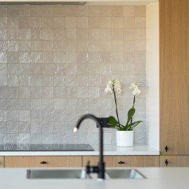 Keramische wandtegel | 10x10 cm | Tilestone Keramische Zellige Grey keramische wandtegels, wandtegel, grijs, 138588, zellige, keuken, formaat 10x10