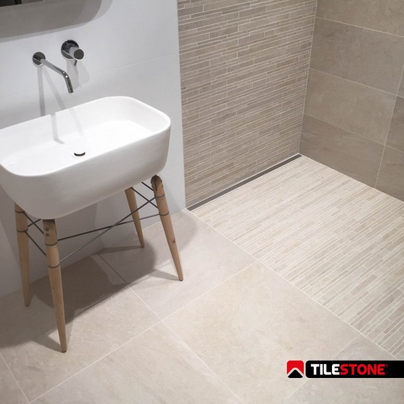 carrelage céramique sol, carrelage sol, beige, reliëf, salle de bain, pierre de France, Tilestone Riviera Cannes